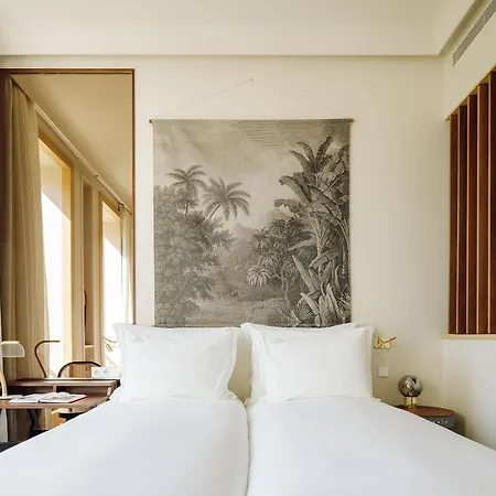 The Ivens, Autograph Collection Otel 5*