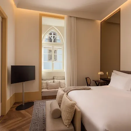 The Ivens, Autograph Collection