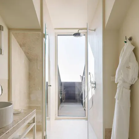 The Ivens, Autograph Collection Hotel