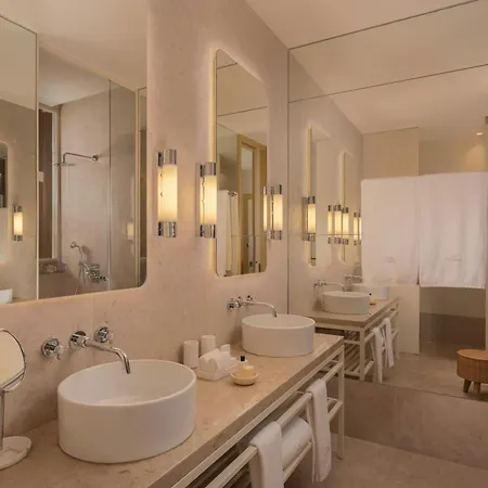 Hotel The Ivens, Autograph Collection